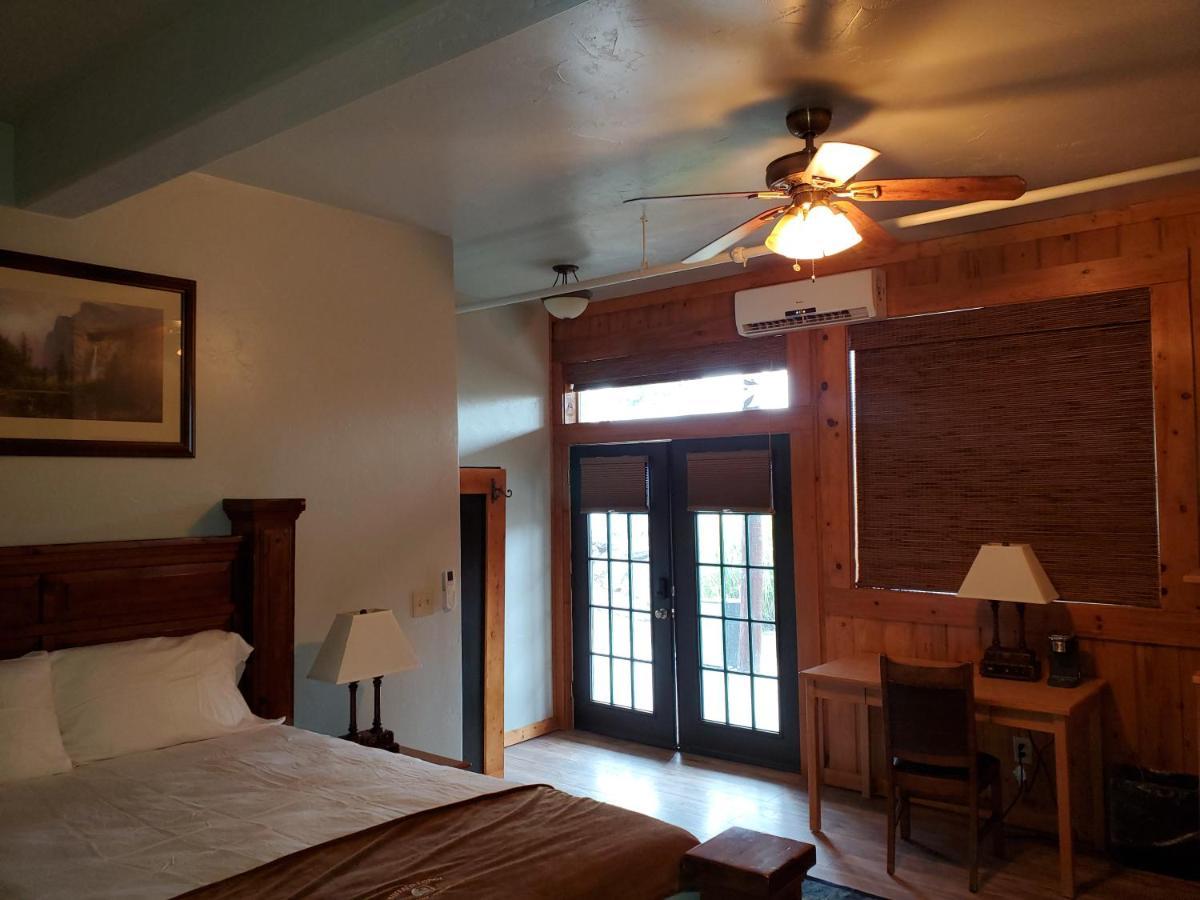 Buffalo Lodge Of Bigfork Ngoại thất bức ảnh
